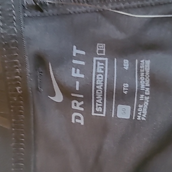 NIKE BRAND MENS BIG & TALL BLACK GOLF SHORTS SIZE 50 - Picture 4 of 13